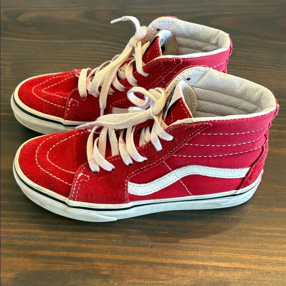 Vans high top kids shoes. Size 2. - Picture 4 of 8